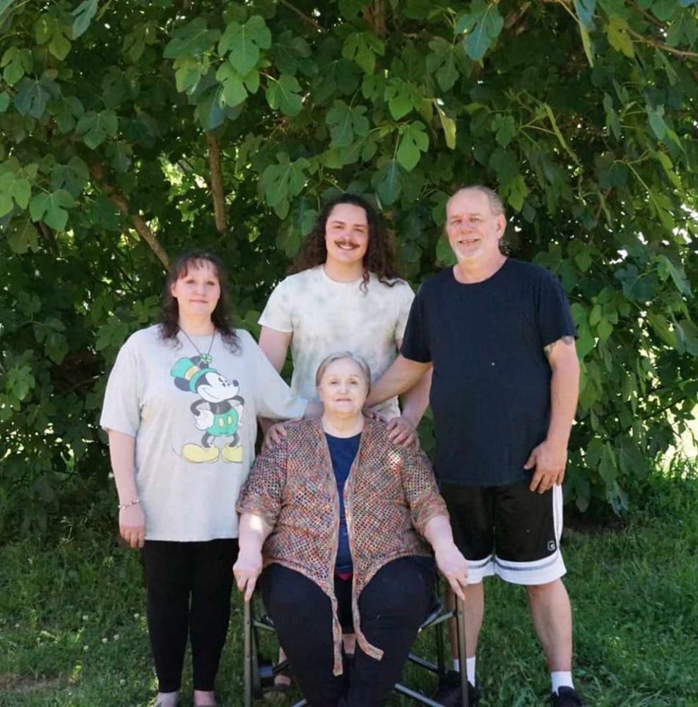 Meet your Posher, Priscilla